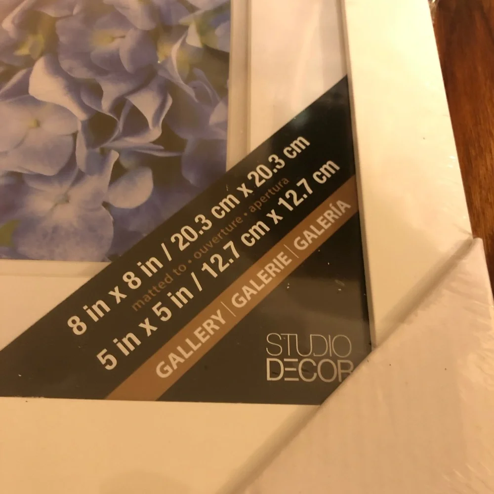 ☀NWT Studio Décor White Gallery Frame with Double Mat 5